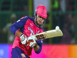 IPL 2025: 14 साल के वैभव सूर्यवंशी ने रचा इतिहास, IPL में सबसे तेज शतक लगाने वाले दूसरे बल्लेबाज बने