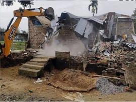 Gauhati HC on bulldozer: आरोपी के घर बुलडोजर चलाने पर भड़का गौहाटी हाईकोर्ट, चीफ जस्टिस बोले- ऐसे तो देश में कोई महफूज नहीं रहेगा